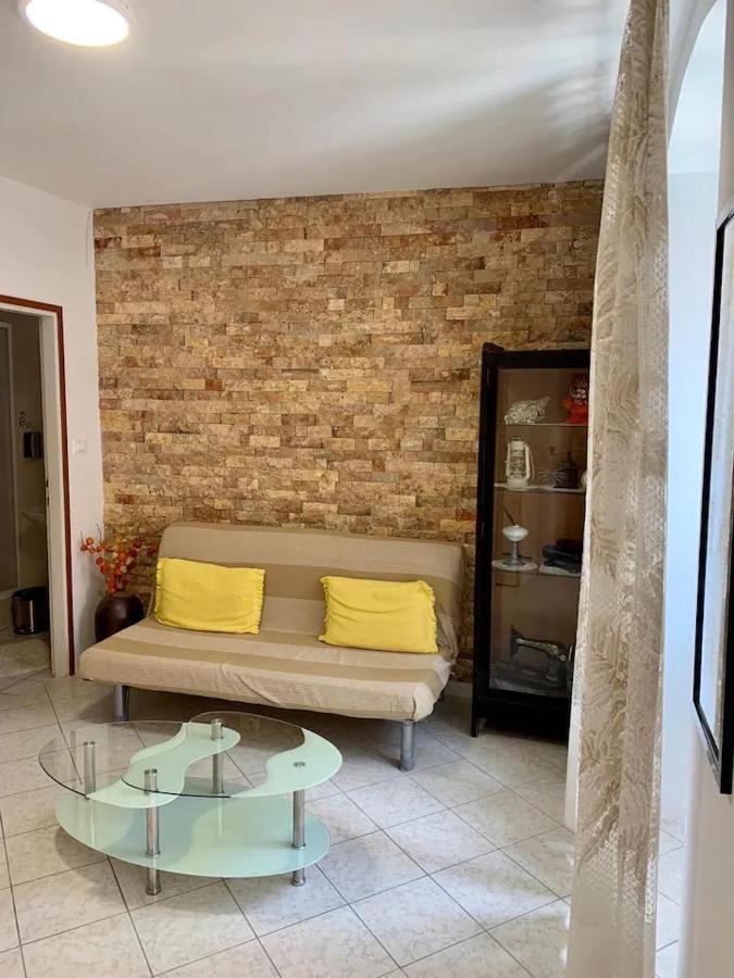 Residence Bella Стари Град Екстериор снимка