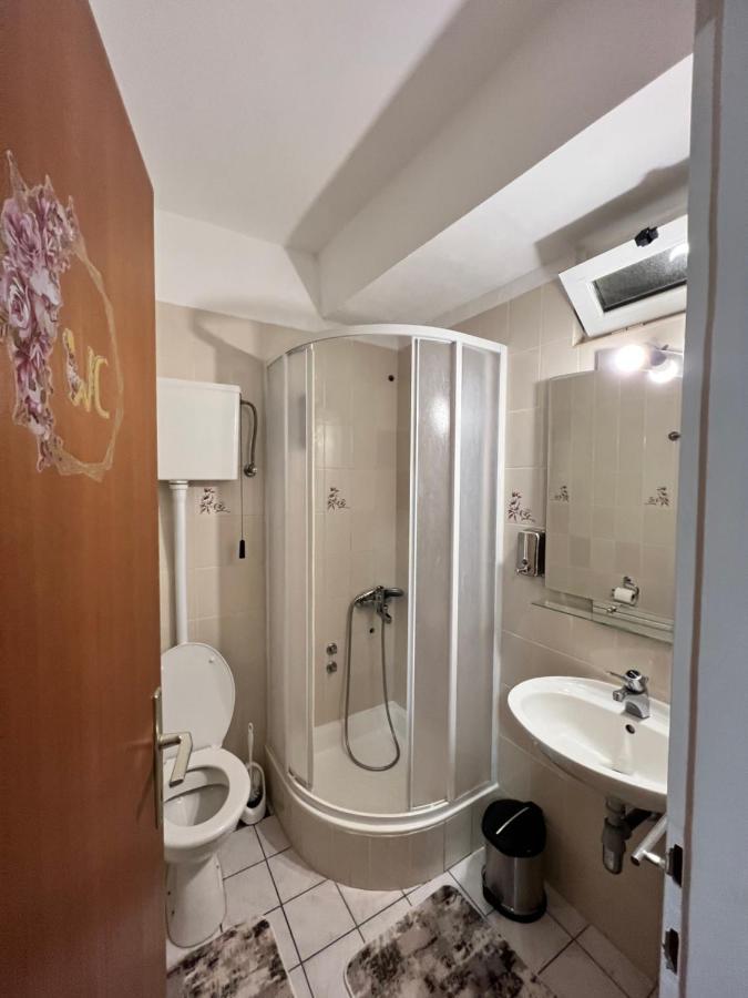 Residence Bella Стари Град Екстериор снимка