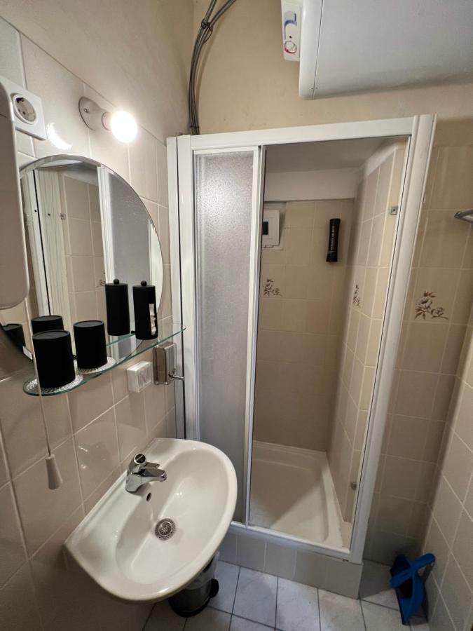 Residence Bella Стари Град Екстериор снимка