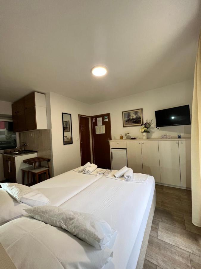 Residence Bella Стари Град Екстериор снимка